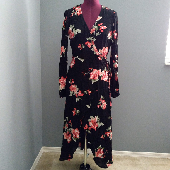 forever 21 black dress with red flowers